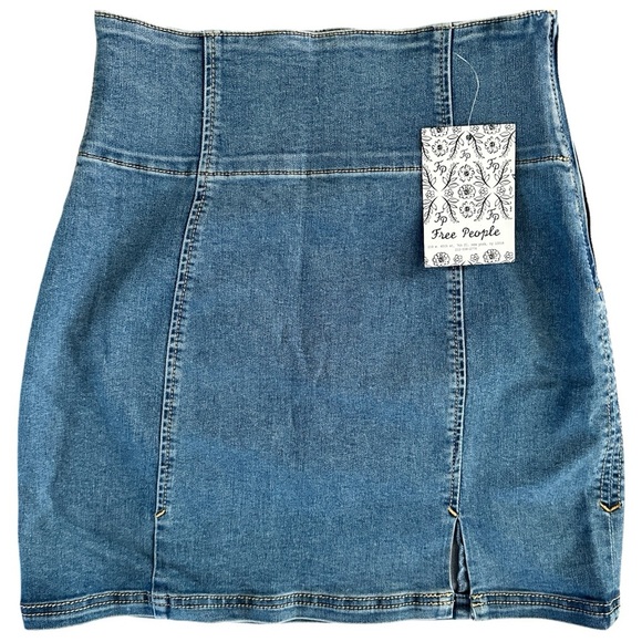NWT Free People Holding Onto a Dream Denim Mini Skirt Size 4 - Picture 2 of 11
